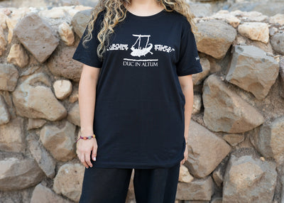 T-Shirt Duc In Altum - Magdala's Design in Black